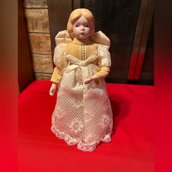 Tree angel - Picture 1 of 5